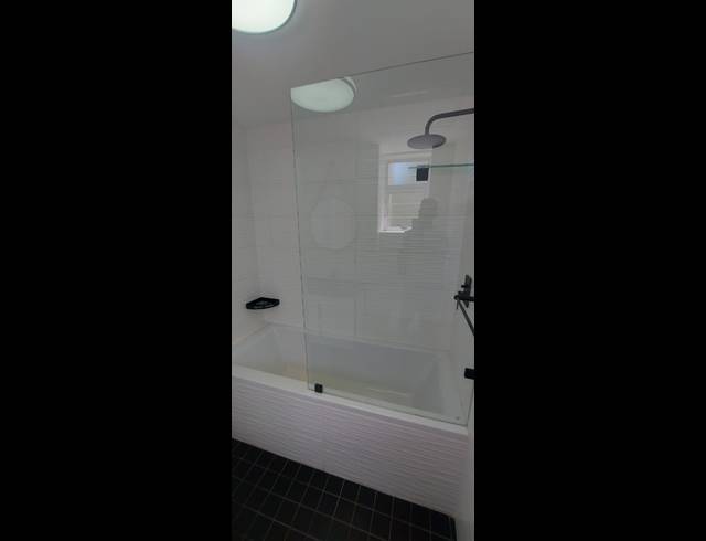 2 BEDROOM APARTMENT FOR SALE IN UMHLANGA RIDGE